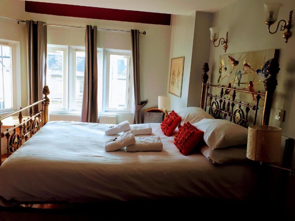 Oyo No 3 Hotel Bath Bagian luar foto